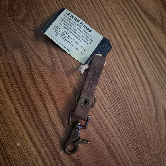 Superloop keychain - Picture 2 of 3